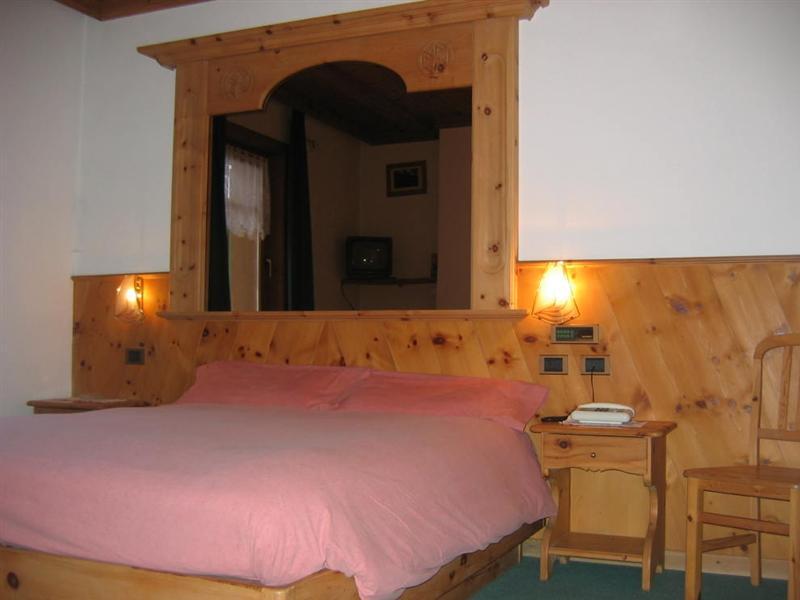 Costa 3*